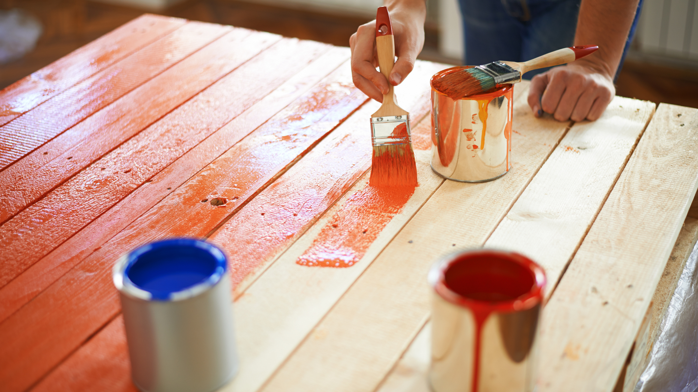 What Kind of Paint To Use On Wood Furniture: The Pros and Cons – HUNT  Country Furniture