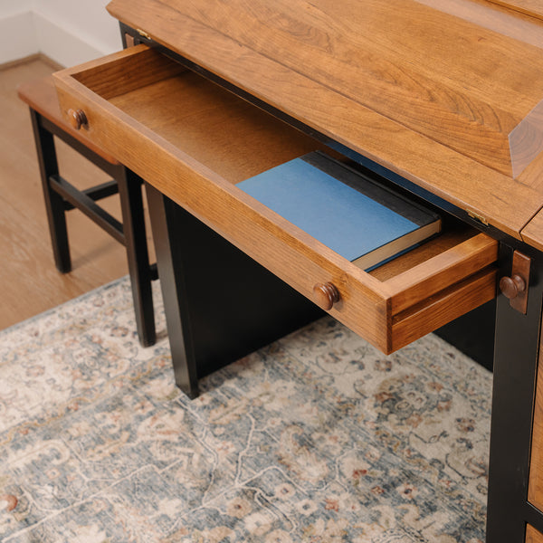 Fliptop Desk