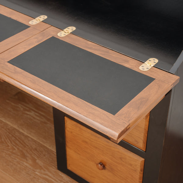 Fliptop Desk