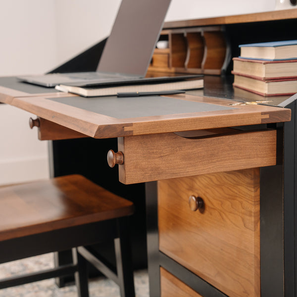 Fliptop Desk