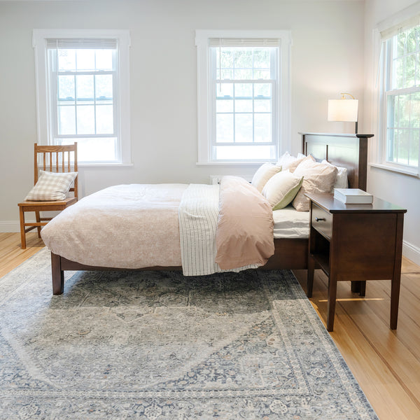 Flat Panel Bed with Low Footboard