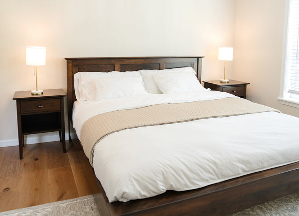 Flat Panel Bed with Low Footboard