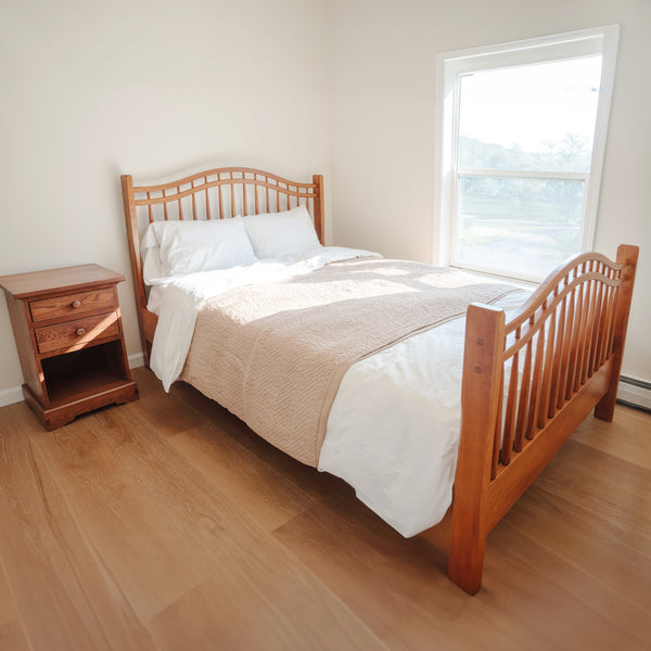 Queen Anne Bed With High Footboard