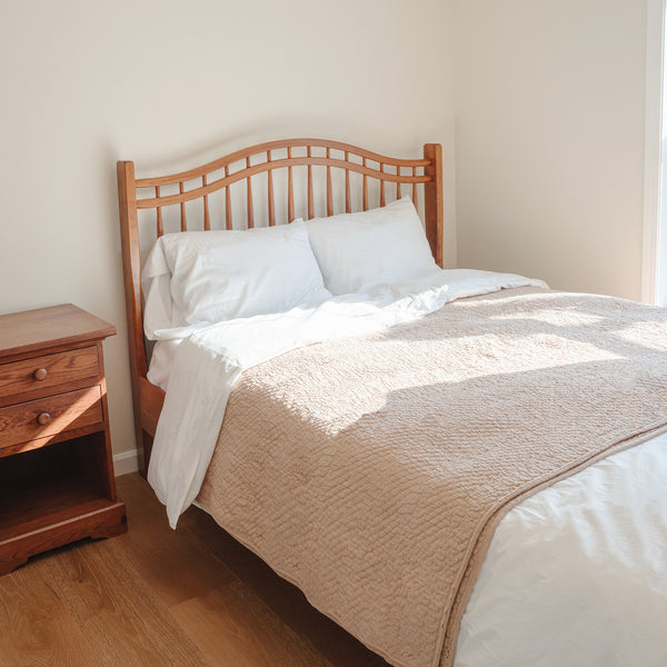 Queen Anne Bed With High Footboard