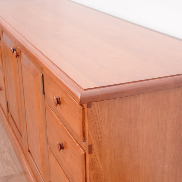 Credenza
