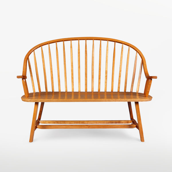 Continuous Bow Settee