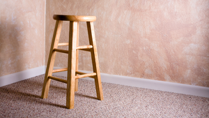 How To Make A Wooden Bar Stool In 7 Simple Steps
