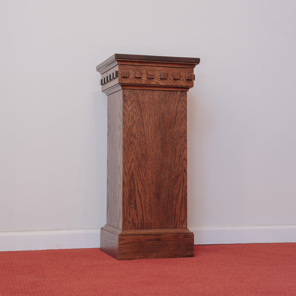 Podium Flower Stand
