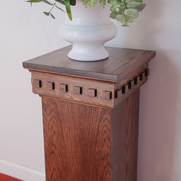 Podium Flower Stand