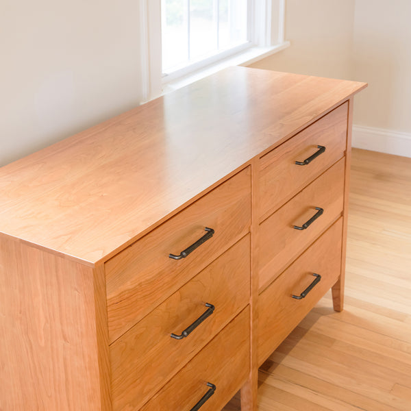 6 Drawer Dresser with Tapered Legs (Ready to Ship)